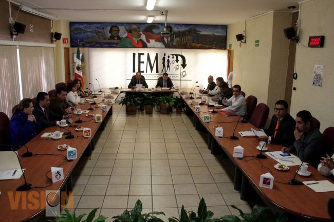 Aprueba IEM tiempos en Radio y Televisión para Partidos Políticos.