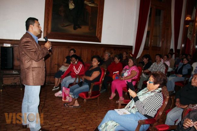 Apoyos sociales no deben de ser condicionados: Olivio López