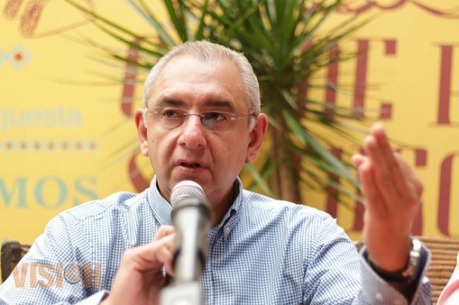 Michoacán requiere de liderazgos juveniles: Vega Casillas