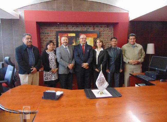 Se realizan varios relevos institucionales en el COBAEM.