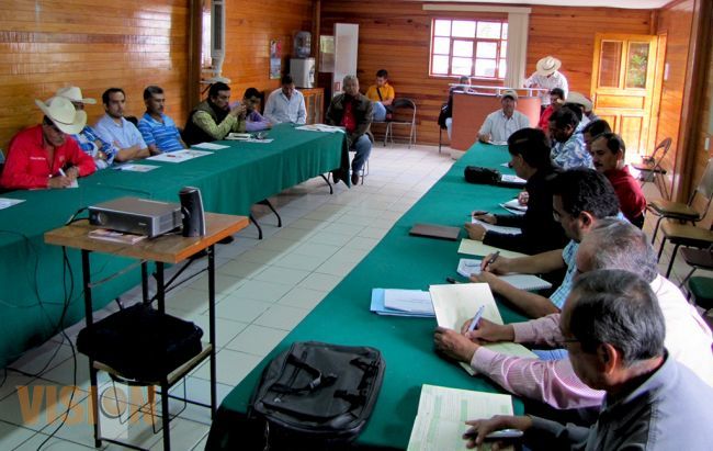 SE AVANZA EN LA ORGANIZACIÓN DEL COMITÉ DE “SISTEMA PRODUCTO GUAYABA” EN URUAPAN