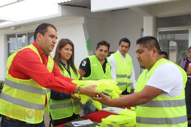 INICIA EMPLEO TEMPORAL EN EL PONIENTE Y ORIENTE DE LA ZONA URBANA DE URUAPAN