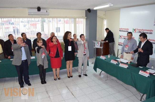 Convocatorias para cargos de elección popular en el PRI hasta enero