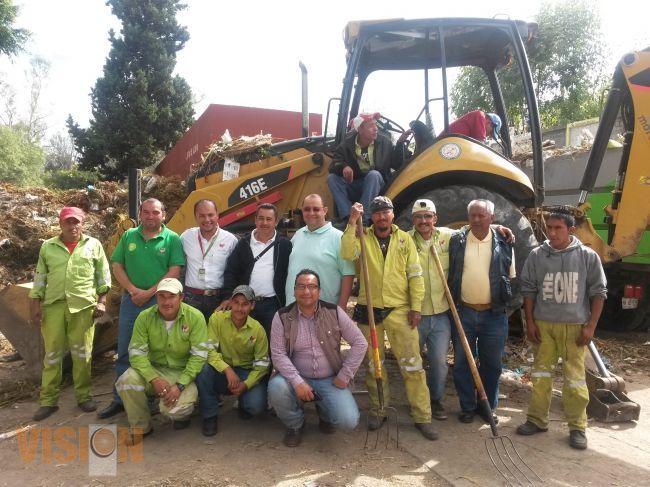 Después del Día de Muertos, asean Panteón Municipal.
