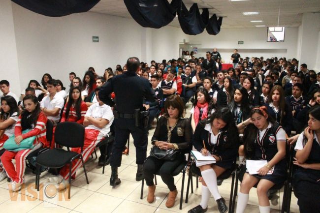 GUILLÉN MÉNDEZ OFRECE CONFERENCIA PARA PREVENIR LOS “DELITOS CIBERNÉTICOS EN LAS REDES SOCIALES”