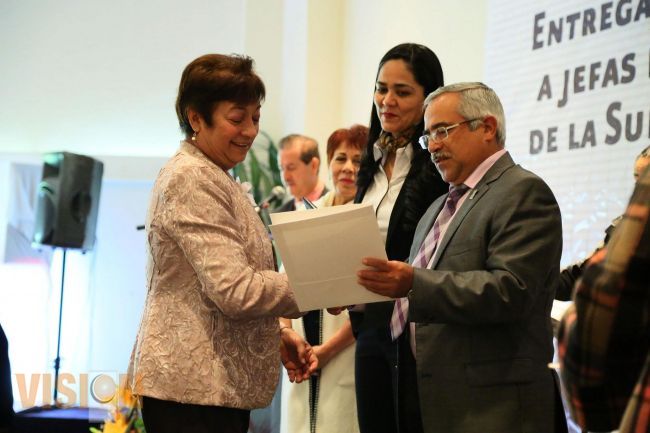 Secretaría de Educación reconoció a 29 trabajadores jubilados de nivel preescolar.