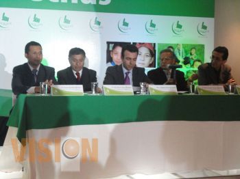 Presentación de Brechas y PISA 2009, una propuesta