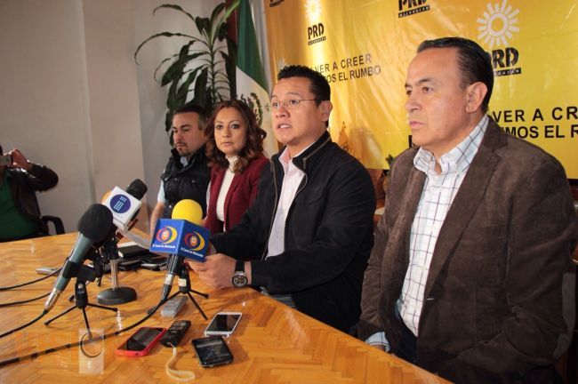 El PRI y el Gobierno buscan minimizar el crimen contra Erika Kassandra.