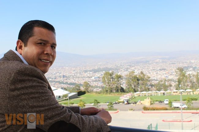 Pide Juan Carlos Barragán que Ayuntamiento de Morelia solucione problemas sin distingo de partidos