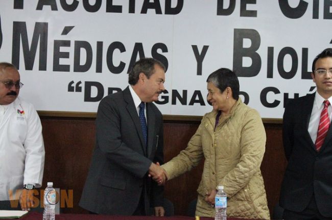 Políticas sociales garantizan acceso universal a la salud: Víctor Silva