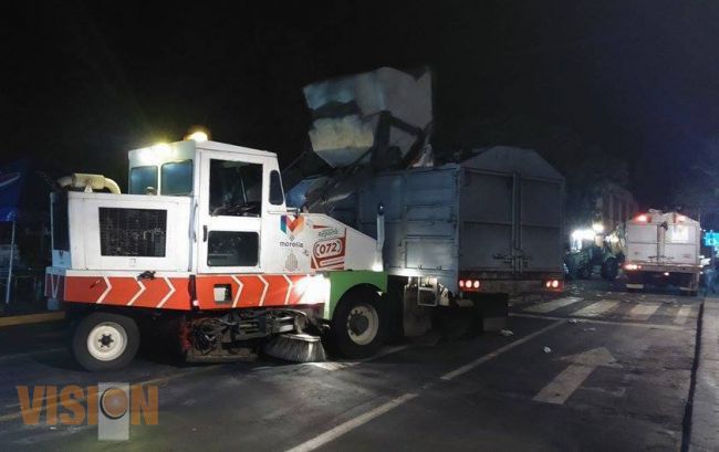 Ayuntamiento concluye limpieza en la calzada de San Diego.