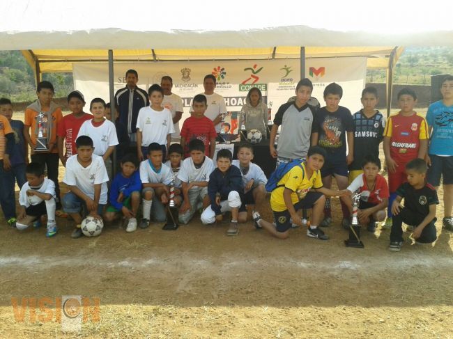 El Reparo y San Antonio Coapa, campeones del 2° torneo de futbol callejero. 