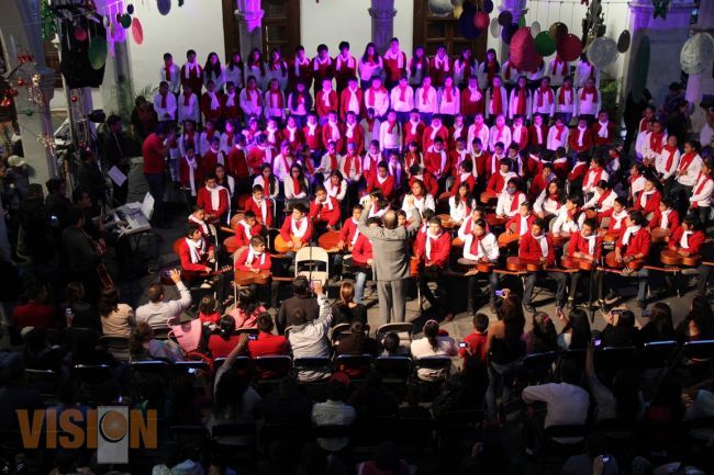 Con emotivo concierto, clausuran actividades del coro y orquesta del Pronapred