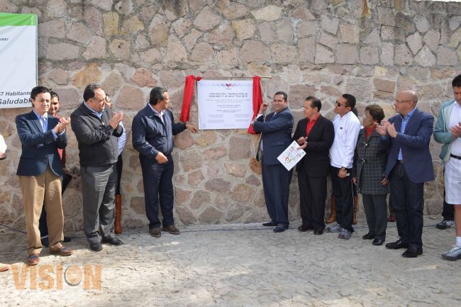 Inauguran los Frontones “Félix Ireta”.