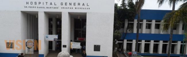 Protestan por pésimo servicio en el Hospital Regional de Uruapan
