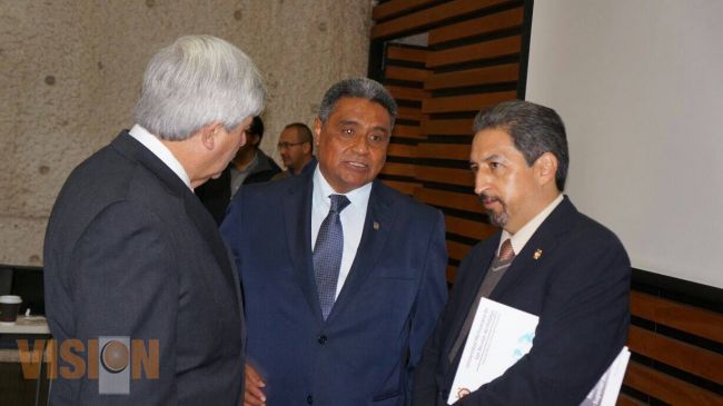 Medardo Serna González nuevo Rector de la Universidad Michoacana