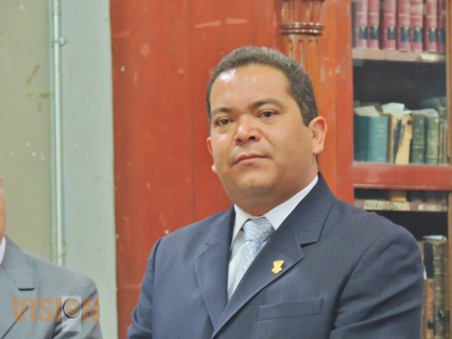 No se permitirán más grupos armados en Michoacán: Jaime Darío Oseguera.