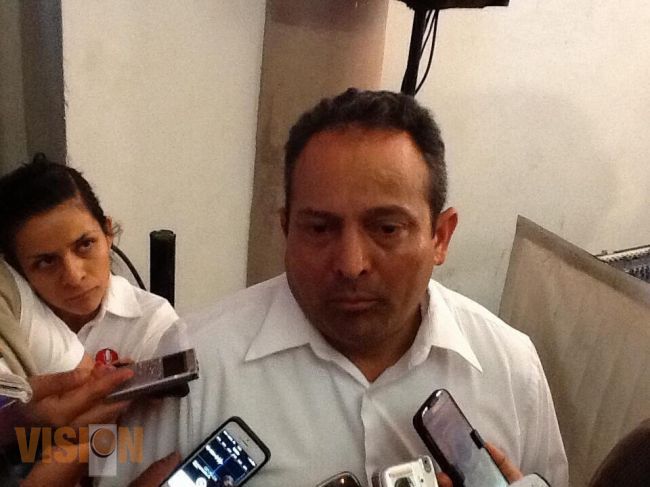 Apatzingan sigue al rojo vivo, afirma el Padre Goyo