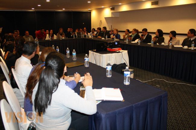 IMDE presenta el “Plan de acción de eventos deportivos 2015” a hoteleros de la ciudad.