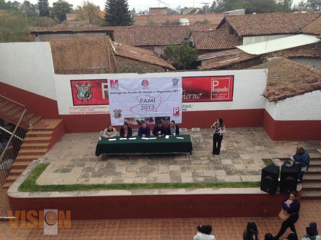 Entregan apoyos para Proyectos Productivos y mejoramiento a la vivienda en Penjamillo 