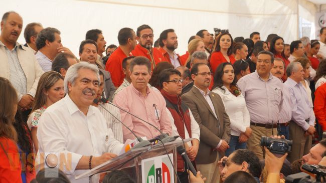Chon Orihuela, el único precandidato del PRI por unidad 