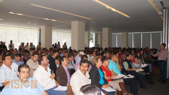 Aspirantes a Alcaldes del PRI reciben curso de Documentos Básicos 