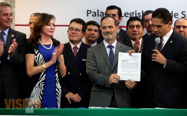 El PAN se debilita por ineficaz y división interna