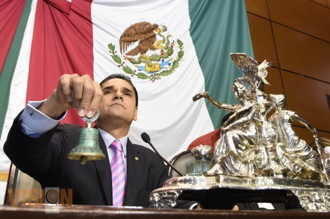 Silvano demanda acciones más claras para recuperar la vida social y económica de Michoacán.