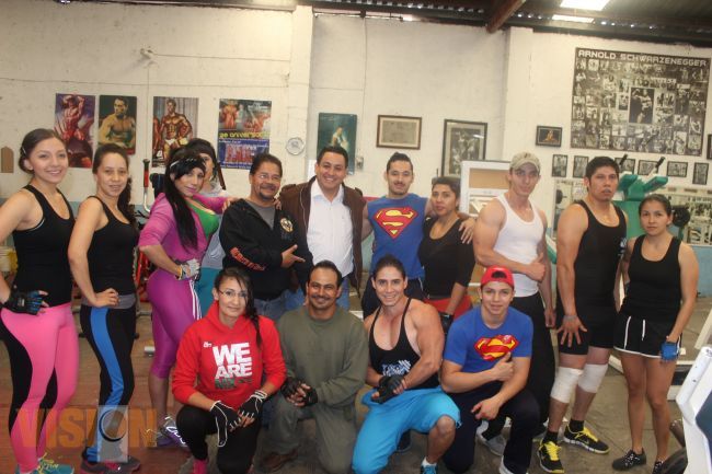 Necesario impulsar el deporte en Uruapan: Víctor Manríquez