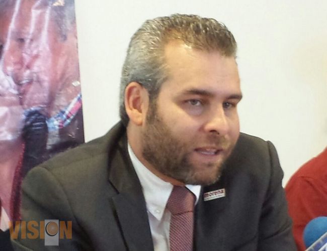 Despilfarro y propuestas frívolas, precampañas del PRI y PAN: Alfredo Ramírez