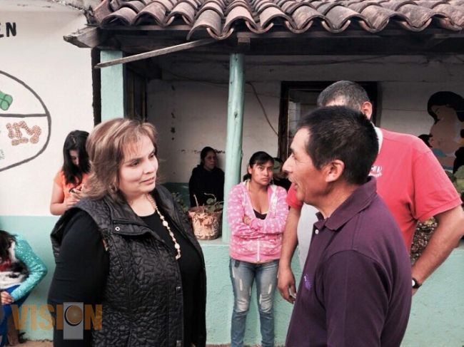 Se unen más militantes del Partido del Trabajo a la precampaña de Selene Vázquez