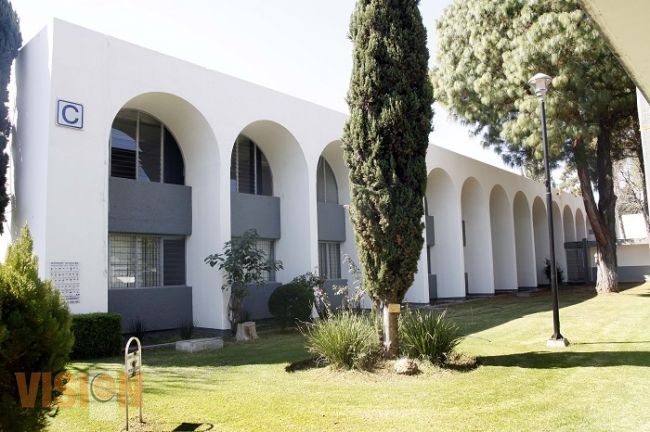 Abre Facultad de Ingeniería Civil maestría en Vías Terrestres