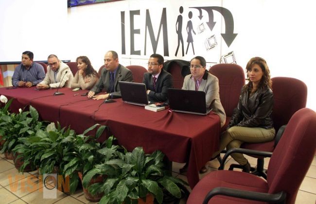 Brindan capacitación a Partidos Políticos y representantes financieros de precandidatos
