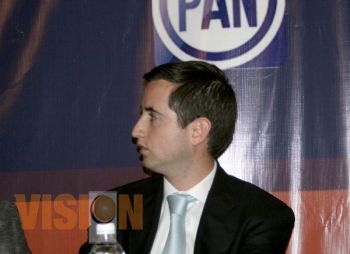 Plantea Agustín Torres crear estación de radio del Congreso de la Unión