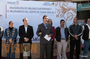 Ávila Franco inaugura las obras del centro de la ciudad