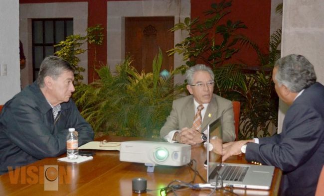 Enseñanza de ajedrez podría implementarse en escuelas de Michoacán como herramienta pedagógica.