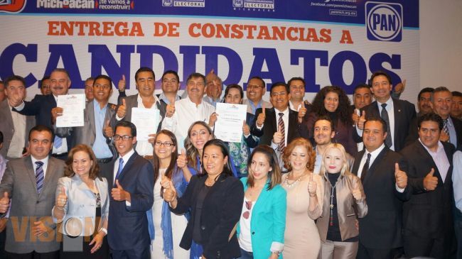 Entrega PAN las 20 constancias de mayoría a sus candidatos 