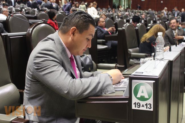 Cámara de Diputados aprueba medalla conmemorativa de los 100 años de la Fuerza Aérea Mexicana
