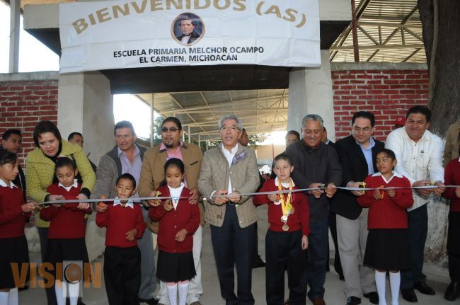 Debemos mantener el trabajo en equipo por Michoacán: SJG.