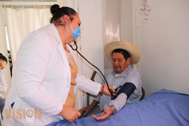 DIF Municipal continúa con la campaña médica del programa Hábitat 2014