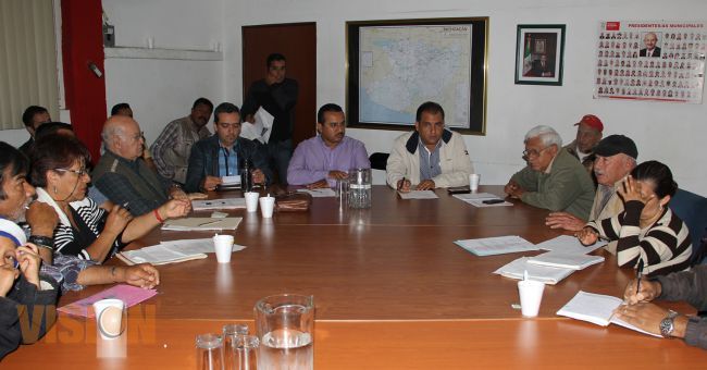 Colonos reiterán interés de participar en el cuidado de los recursos naturales
