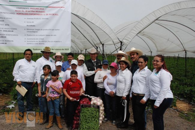Inauguran obras agrícolas por 15 mdp en el bajío michoacano.