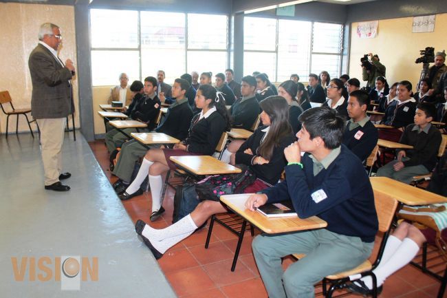 Mil 200 adolescentes beneficiados con programa “de la secu a mi barrio