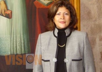 Maria Eva Lopez Ramos, firme aspirante la Rectoria de la Universidad Michoacana 