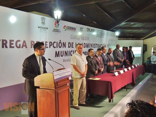 Dio inicio el curso-taller entrega-recepción de la Administración Pública Municipal 2012-2015.