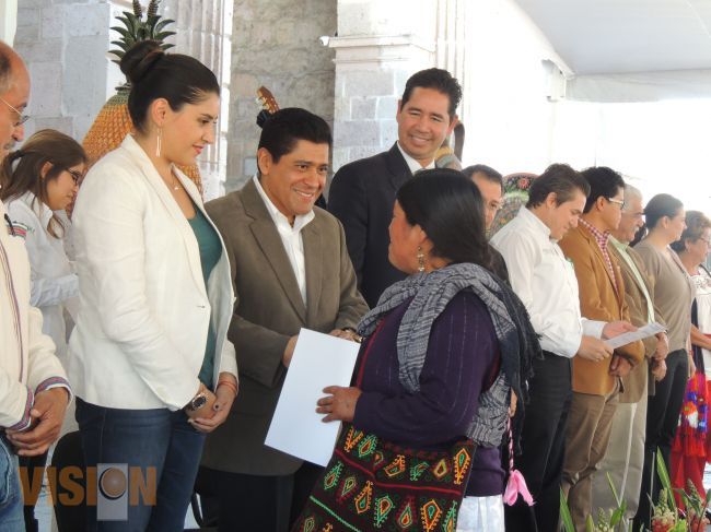 Casart premia a 310 ganadores del XIX Concurso Estatal de Artesanías de Nuevos Diseños.