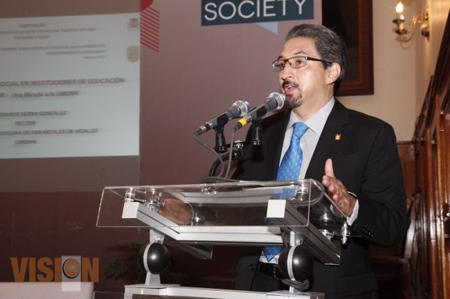 Responsabilidad Social, perfil del nuevo profesionista: Medardo Serna