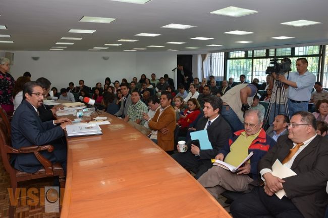 Avances sustanciales en materia contractual y financiera, informa Medardo al Consejo Univeritario