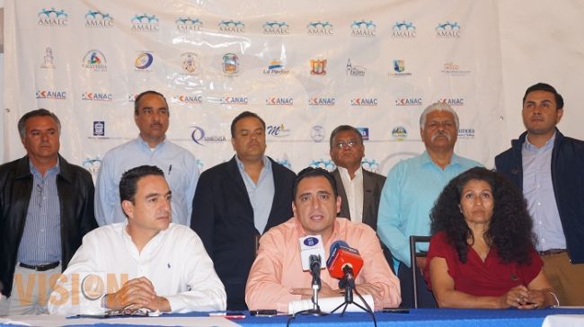 Gobierno del estado realiza pagos a ayuntamientos panistas 