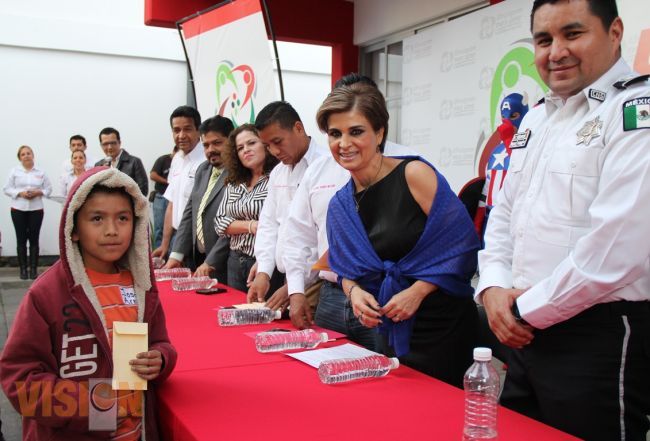 DIF Municipal cumple compromiso con la niñez de Uruapan